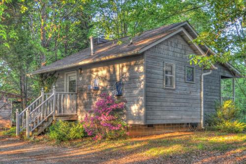 One-Bedroom Cottage