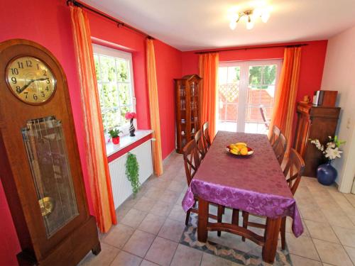 Ferienhaus mit 3 Schlafraeumen Bod - image 5