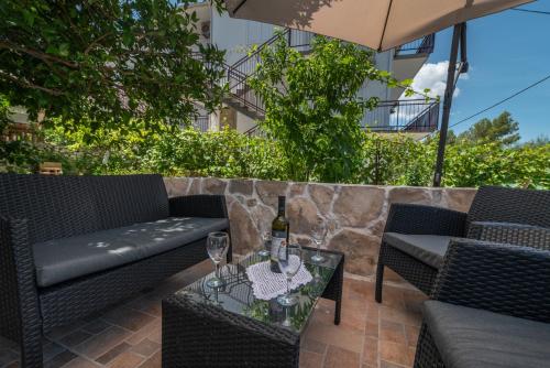  Apartment PAULA, Unterkunft in Trogir