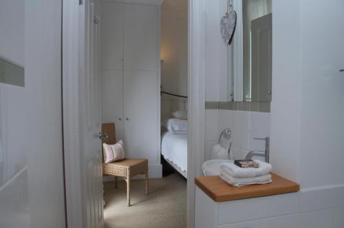Onefifty, Cowes (foto 5)