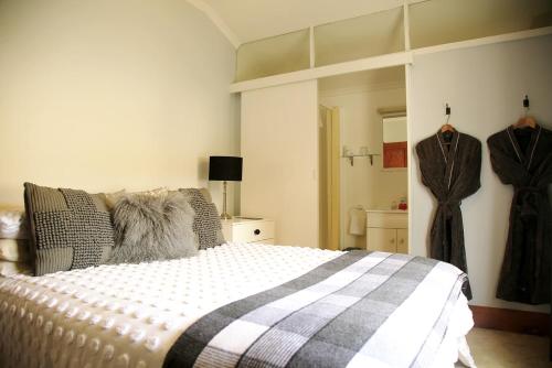 1 double bed