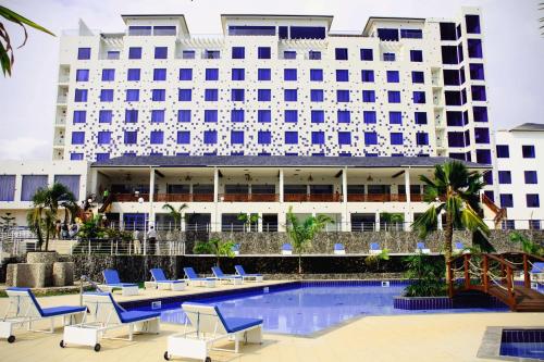 Best Western Plus Serene Atlantic Hotel