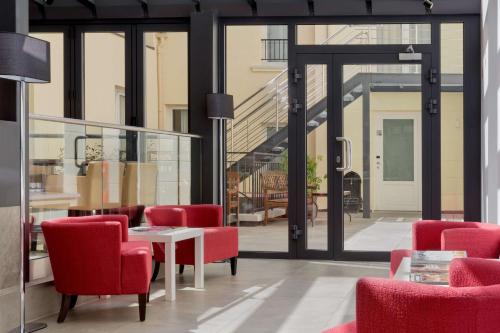 Best Western Seine West Hotel - image 3