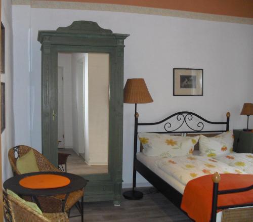 Double Room room in Pension Reuss - Hotel garni
