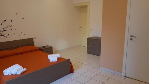 Sweet night rooms, Neapol