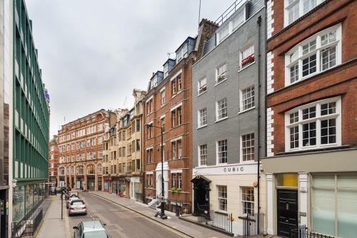 Central London Apartment - Great Location 1