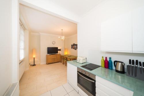 Central London Apartment - Great Location 4