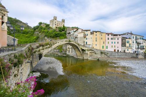  Dolceacqua 1, Pension in Dolceacqua