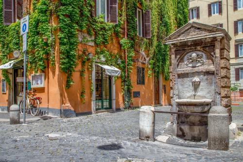 Borgo Pio Charme - image 2