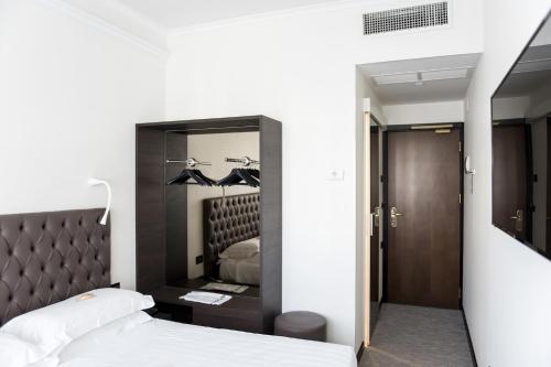1 twin bed