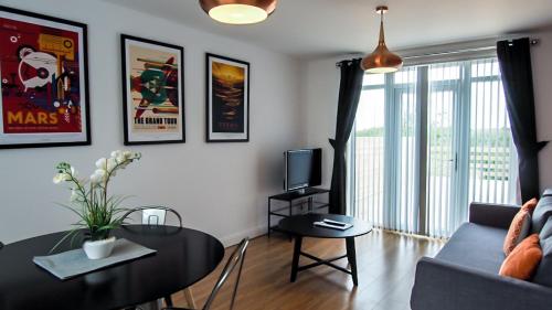

Ur City Pad - The Four Oaks