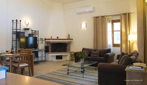Maisonette House Minos 1