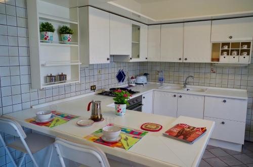 Kitchen, Emilia's House  in Riva Di Solto