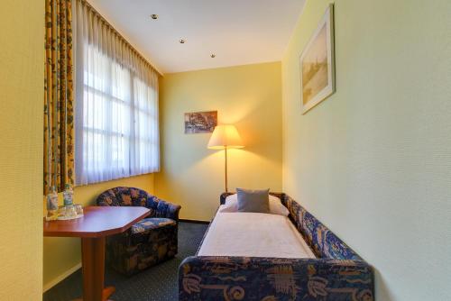 Hotel Elbinsel - image 2