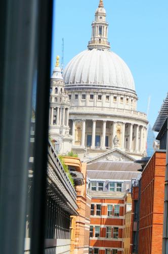 St Paul's by Excel Apartments, Londra
