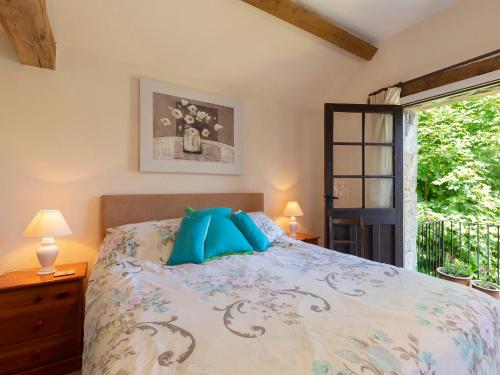 Sundial Cottage - image 8