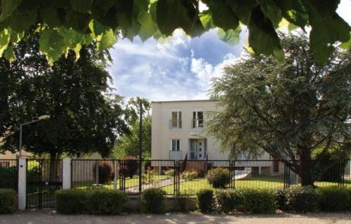 Les Saints Képis gîte à louer Les Minimes