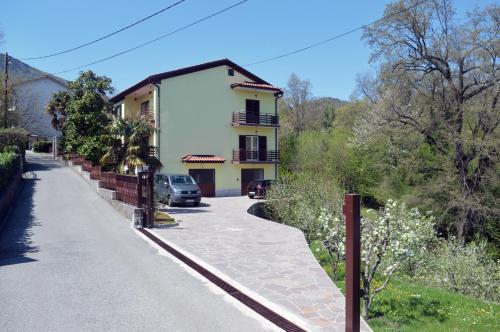  Apartman Željka, Pension in Matulji