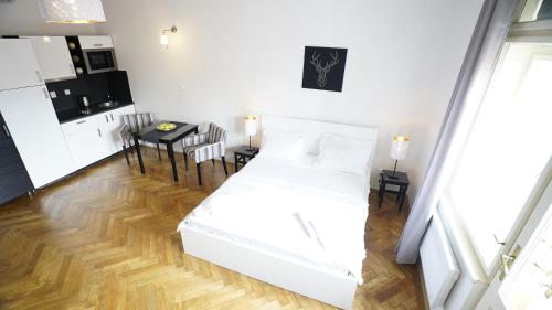 Royal Road Residence, Praha (fotografie 5)
