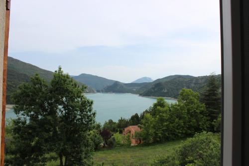 location vacances 5 place des moulieres in Saint-Julien-Du-Verdon
