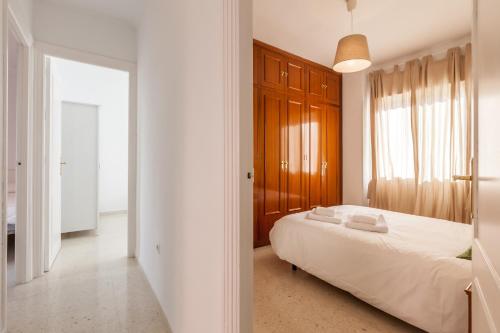  TRIANA WITH FREE PARKING in Sevilla