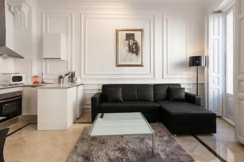 Baron Suites Reina 3