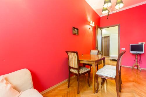 Oksana's Apartments - image 2