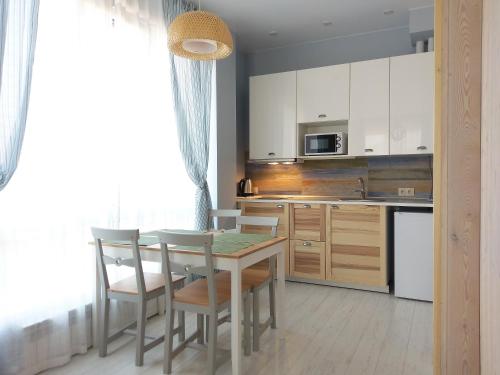 Happy Place Apartments Greenline - image 8