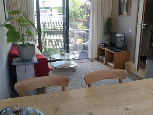 Erkély/terasz, Appartementen Het Oude Atelier in Schoorl met Bregtdorp