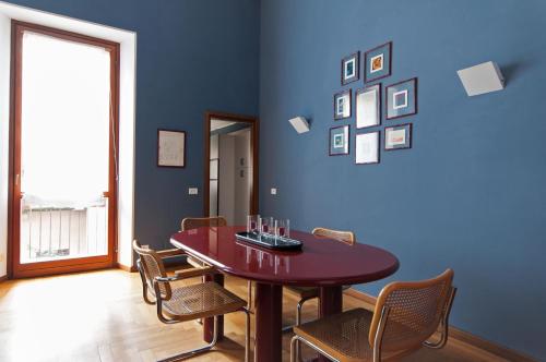 Fancy Blue Duomo Duplex Apartement