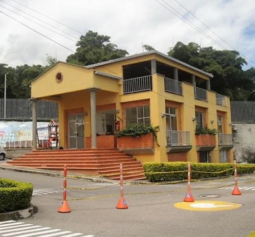 Casa familiar, tranquila, acogedora y confortable en Piedecuesta