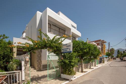 . Kardamena Holiday Apartments