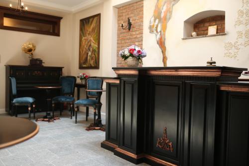Artisans Boutique Villa - image 6