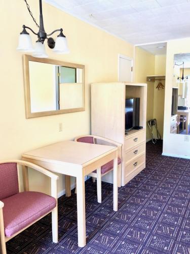 乔治湖林恩艾尔汽车旅馆 乔治湖林恩艾尔汽车旅馆