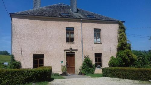  Le Thirifays, Pension in Chiny bei Latour