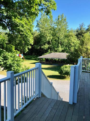 乔治湖林恩艾尔汽车旅馆 乔治湖林恩艾尔汽车旅馆