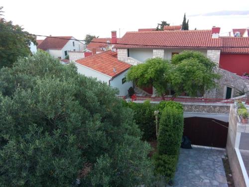 Apartments with WiFi Bol Brac - 8736 - image 6
