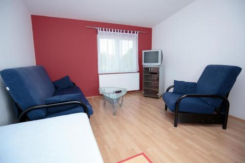  Family Room Bilje 14318e, Pension in Bilje