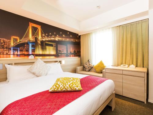 room detail thumbnail 1