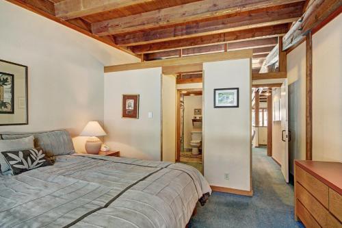 2035 Homestead Condo - image 2