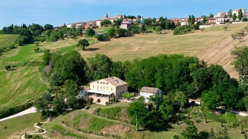 La Giravolta Country House in Barchi (Pesaro)