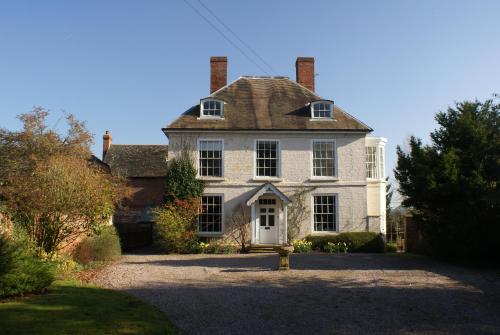 Trelough House B&B - Accommodation - Wormbridge