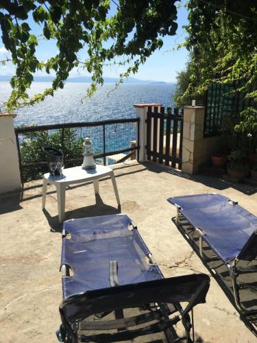 OrbesciuHouse SeaView