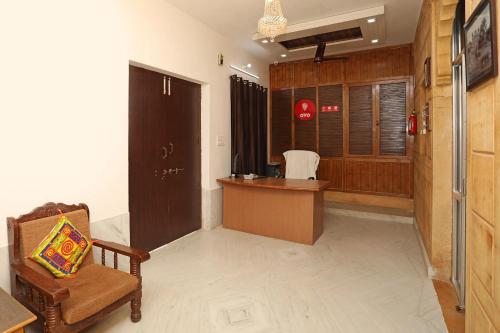 OYO 9470 The Grace Inn