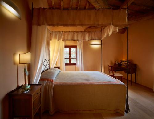 Relais Borgo Petrognano B&B in Поджібонсі