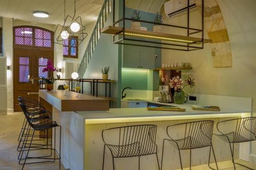 ELG Contessa Boutique Hotel - image 3