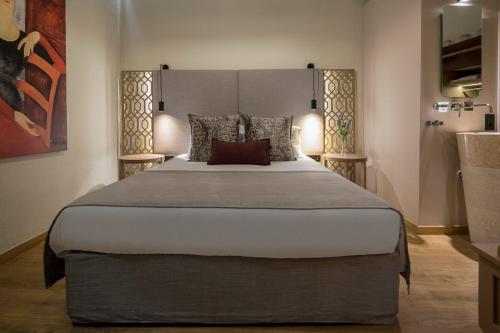 ELG Contessa Boutique Hotel - image 7