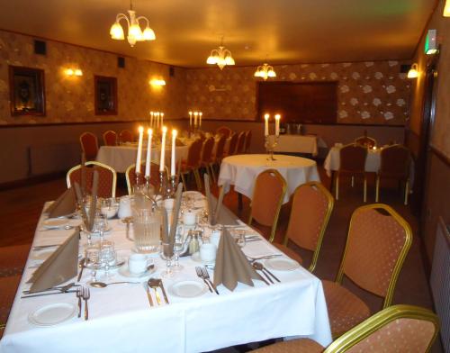 Templemore Arms Hotel 4