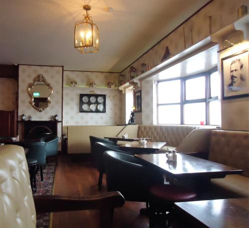 Templemore Arms Hotel 3