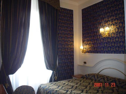 Hotel Dina - image 5